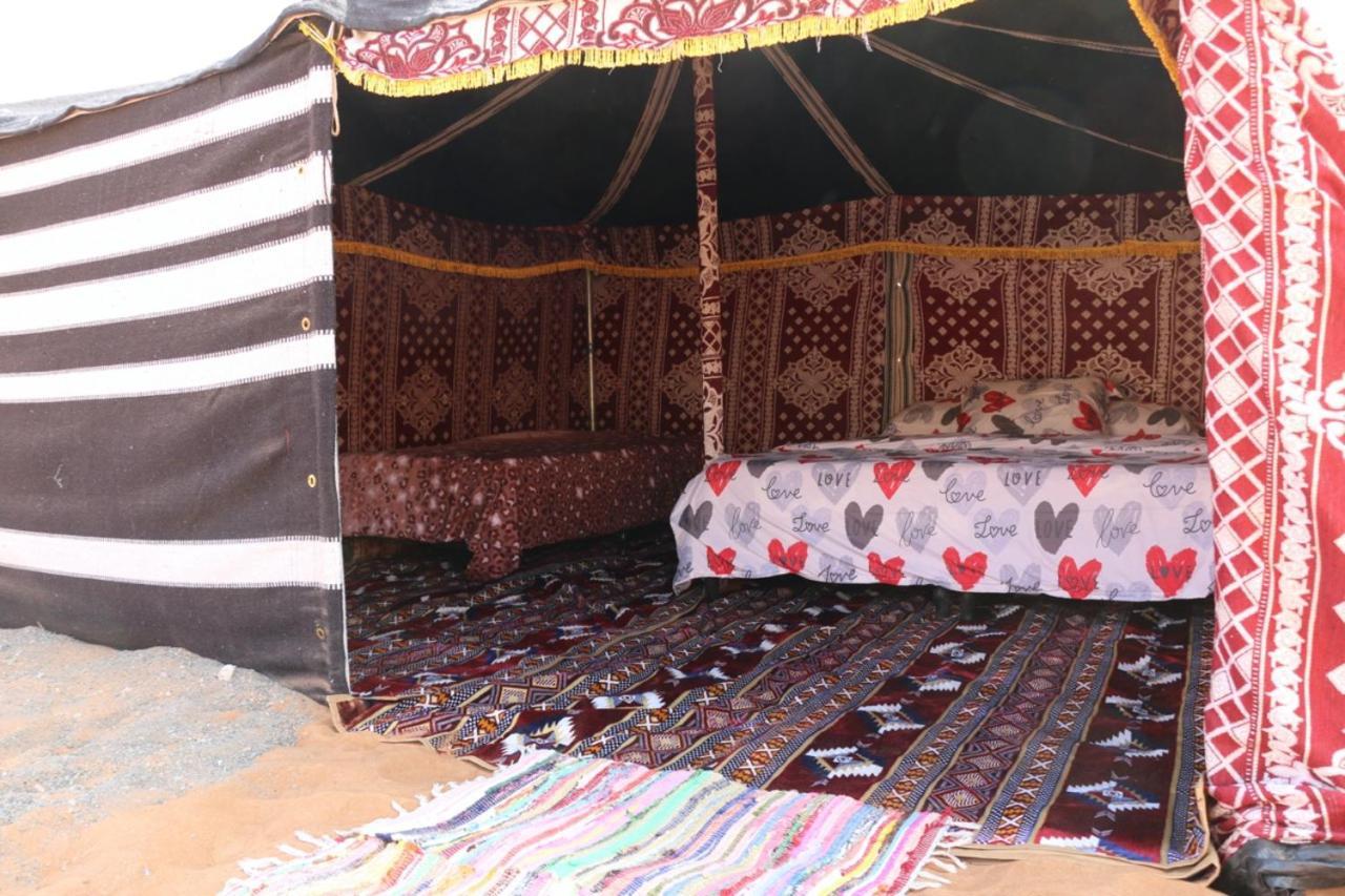 Private Bedouin Tent -Odpc Shahiq ภายนอก รูปภาพ